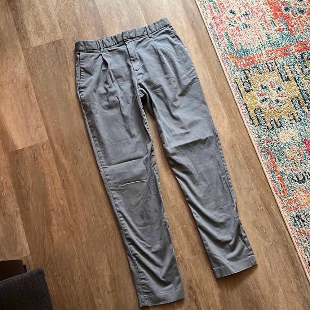 Banana Republic tapered fit cotton pants